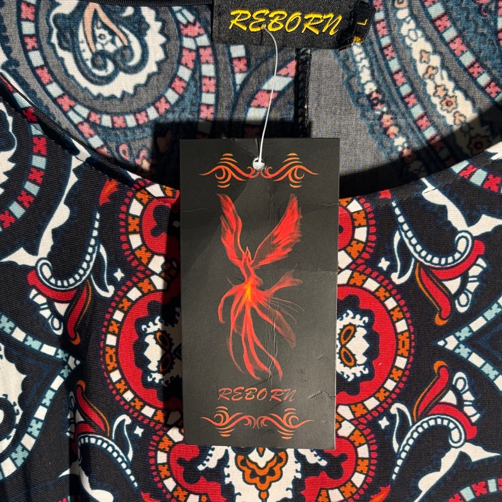 Reborn Black and Red Paisley Maxi Dress - Picture 2 of 2